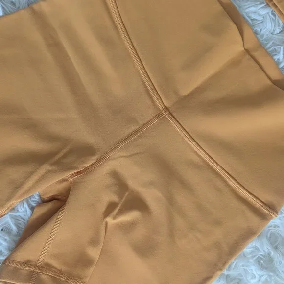 Aritzia TnAction Active Set — Mustard Yellow (M) NWT | Sports Bra + High-Waist B - Picture 2 of 4